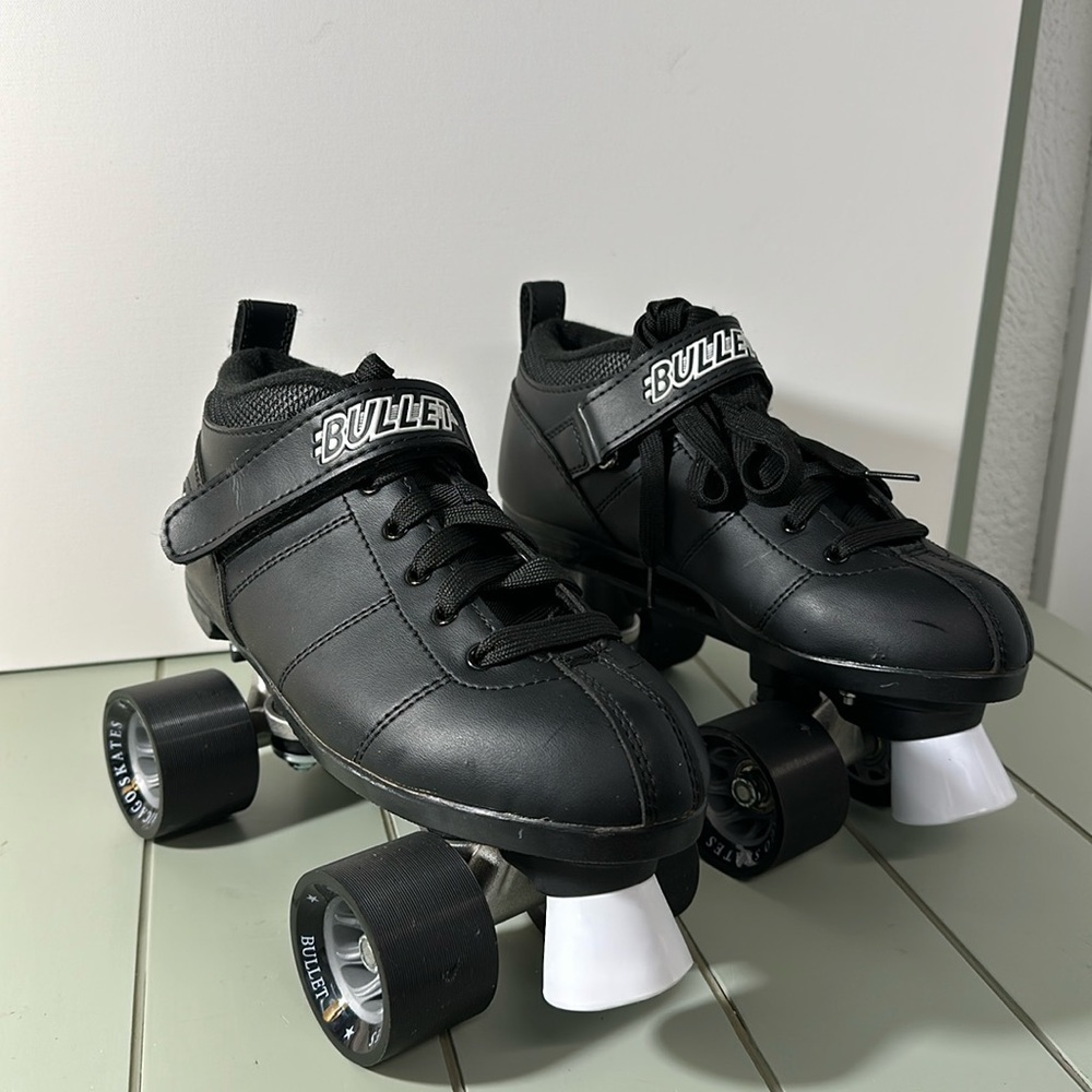 Roller Skates - Chicago Skates Bullet Quad Men's Speed Roller Skate